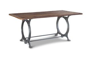 Tisch aus altem recyceltem Holz Tonnel