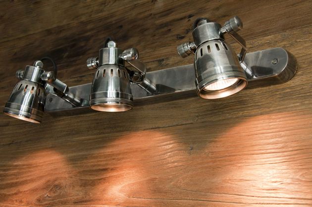 Dreifache silberne Metall-Wandleuchte Bistrot