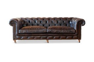 Großes Ledersofa Chesterfield Jahn