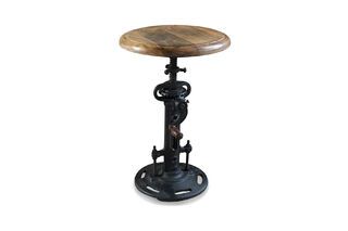 Hocker mit Handkurbel