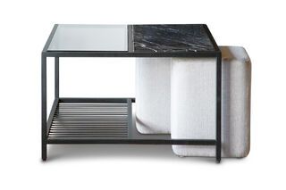 Noora Couchtisch aus Marmor mit Poufs