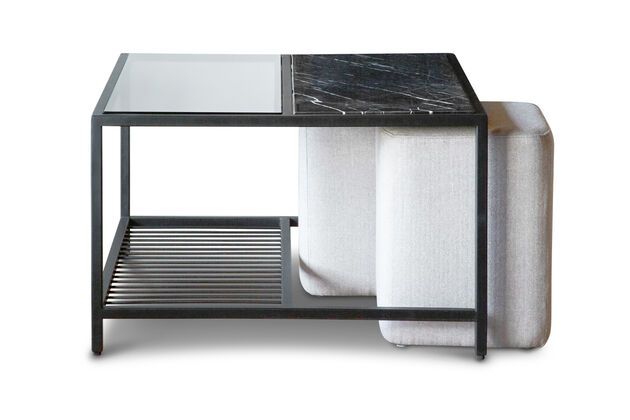 Noora Couchtisch aus Marmor mit Poufs
