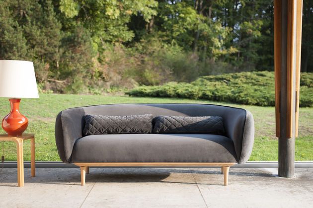 Runder 3-Sitzer Sofa aus grauem Samt Olson
