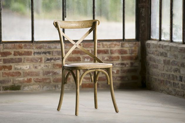 Holzstuhl mit Naturfinish Pampelune